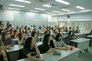 해외인사 초청특강  대표이미지